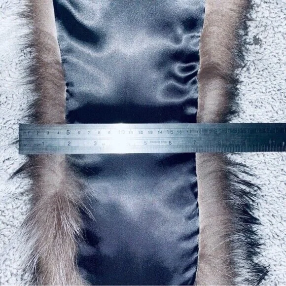 Genuine Saga Fox Fur Stole Wrap Scarf Bolero Jacket Coverup Opera Coat